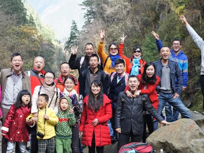Setting off at Dawn and Returning Laden with Joy – Ulupure Environmental Division's Autumn Outing of 2015