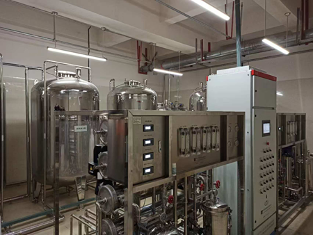 Pure Water System in Laboratory