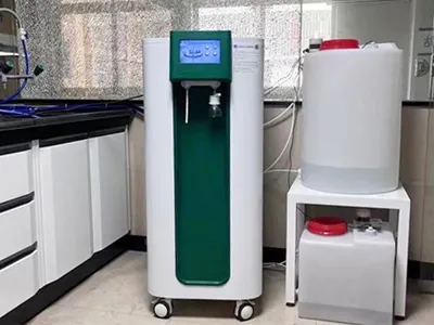Standards for Water Used in Molecular Biology Experiments