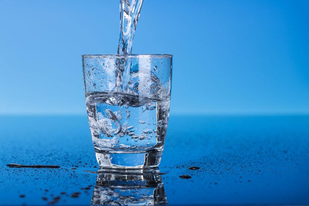 Comprehensive Analysis of the Role of the Raw Water Pretreatment System in Ultrapure Water Systems